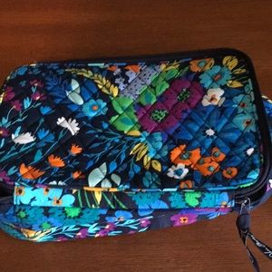 Vera Bradley Large Blush and Brush case
